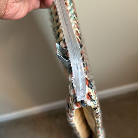 Hobby Lobby Crocheted Table Runner 6’x14” - Picture 5 of 6